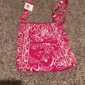 NEVER USED brand new VERA BRADLEY crossbody bag.